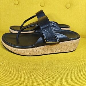 FitFlop Fino Feather Toe Post Black Slides Slipper Thong Sandals Black Women's 8